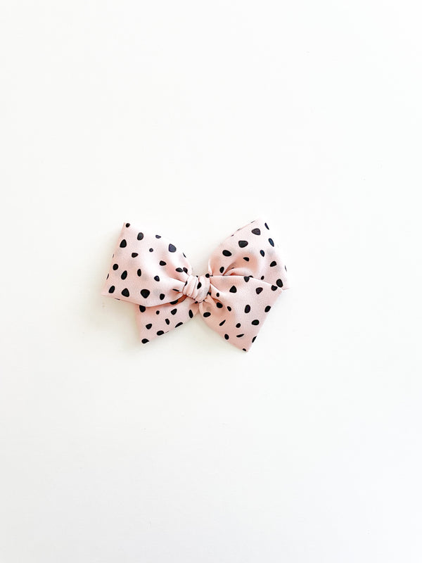 peachy-blush-speckled-pinwheel Boosh Baby - Sophia's Style-1
